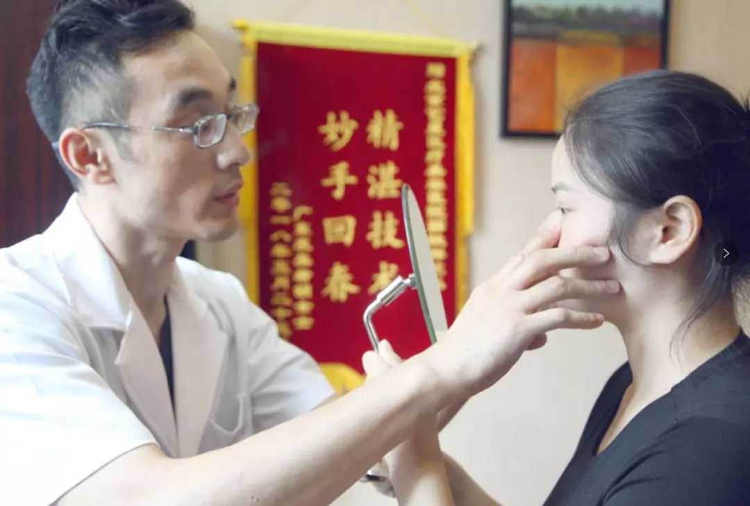 高清揭秘滑板女神北京艺星蜕变之旅!