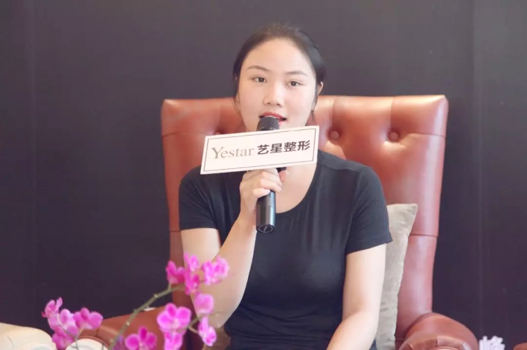 高清揭秘滑板女神北京艺星蜕变之旅!