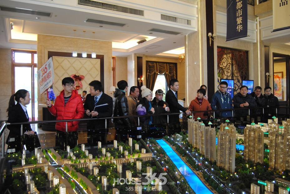 365�ز��Ҿ��� �ߺ�Ѷ