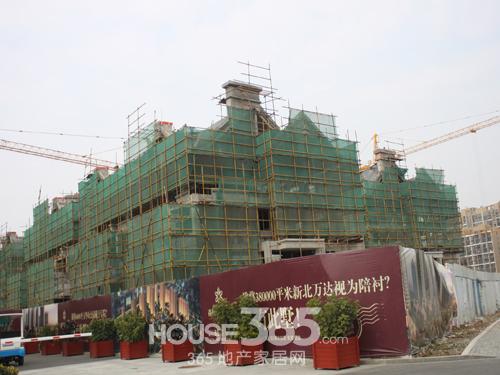 枫墅在建中 365地产家居网/摄