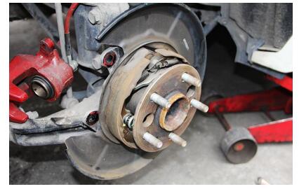 1.jpg 改装汽车有利也有弊 优信二手车提醒您注意这几个地方