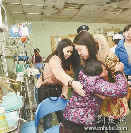 2����ͯ���˺��������������׻�����ý�������