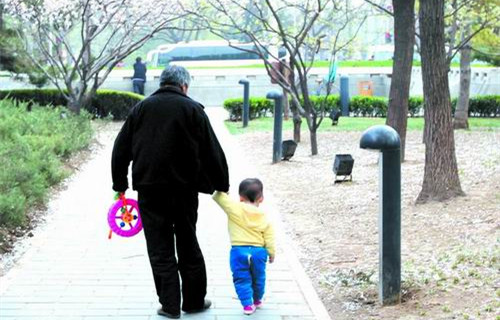 ��Ȼ��������ĺ����������죬������Ư������������ȴ������ͬ��ϴ�¡���ɨ�������ӣ�һ�ɲ���