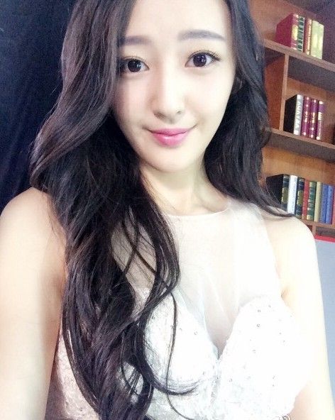 17���տ���Ů���ߺ� ����̫������������ͬ��