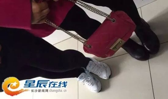 Ԭĳ��Ů�ѡ��ǽ����ǳ�����΢��ɳ����ר�á�