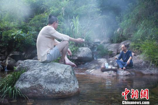 �ϳ¸��������ȥɽ��Ѱ�� �ɽ��� ��