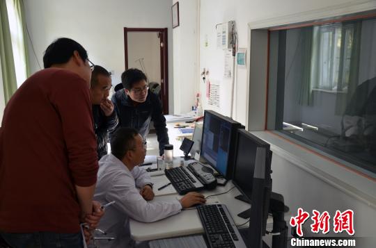 ͨѶ���ຣ��ǫ����ѩ��ǧ�תԺ����