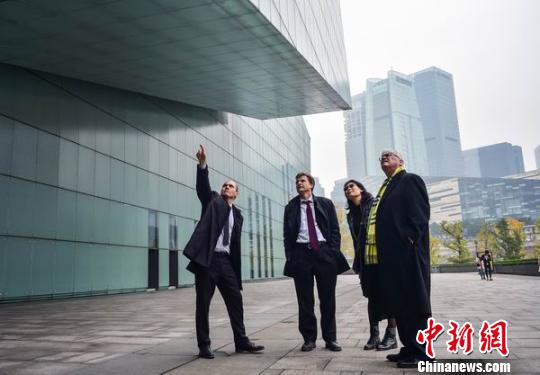 ǧ����������֮�������忼�����������һ��¥