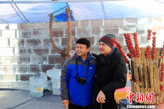 ͼΪ�ο��ڱ����������������־�� ��