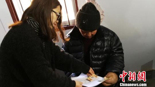 �����غ�ʮ�ֻṤ����ԱΪл��������־Ը�ߵǼ����� �Ƶ��� ��