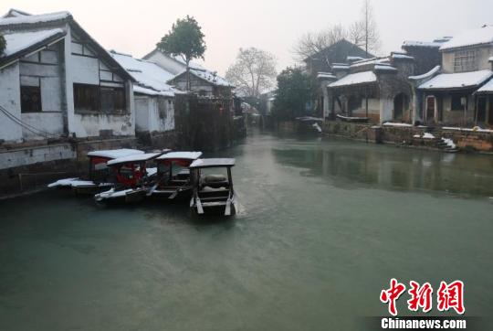 ��ѩ�µ����й��� ���й���ٷ���ͼ