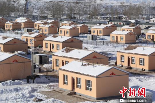 �½��ؿ�˹298��ƶ���������ɽ�Ǩ���¾ӣ�ͼ��