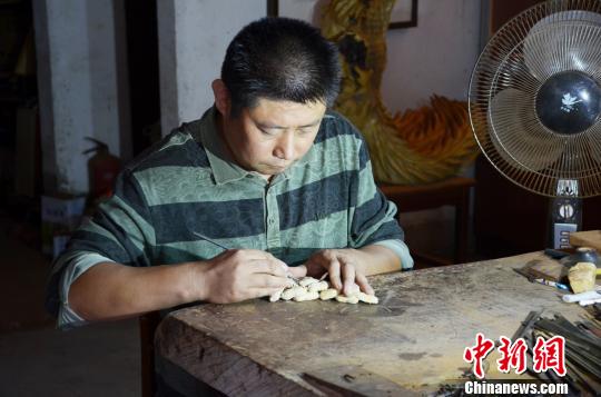 �������ڵ�̻���ľ�ıʼ� ��� ��