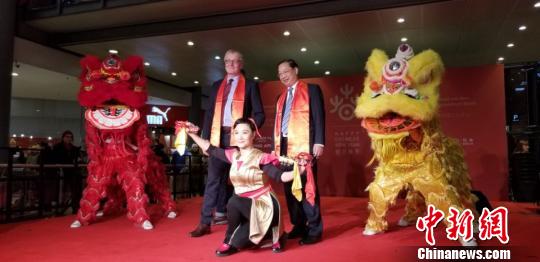 ͼΪ���������������ڵ¹��ݳ��ֳ����������������﹩ͼ