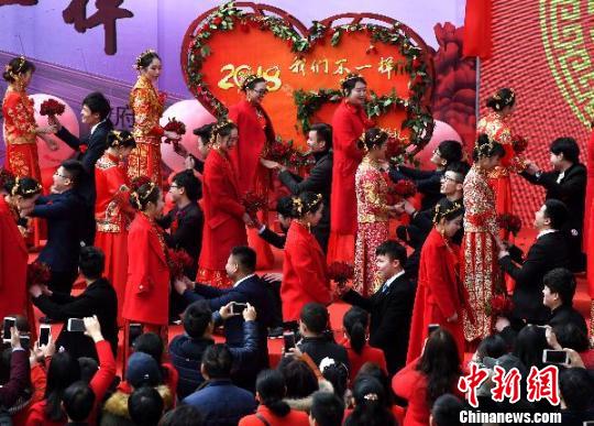 �������ڻ�������顣���ű� ��