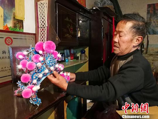 ɽ�����Ǹ�ƽ������̫�ǡ����Ͽ�ͷ��������������ˣ��������ŷ��ż��յĴ����ˡ������Ӣ ��