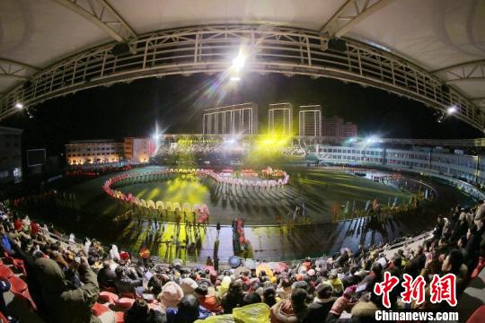 �š������������裬������һ����һ��߳������½��� ��