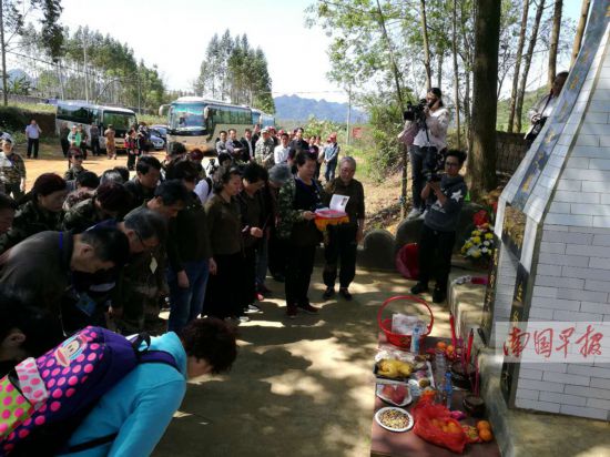 �������ٽ� 