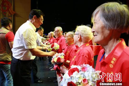 ������ί���֣������1958��������ֹ����Ĵ����׻����������� ��