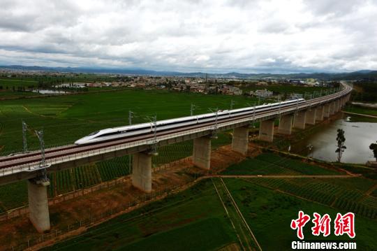 �¿�ͨ��������·�վ�����3.3���˴�