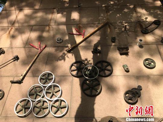 ��С����ֵȹ���Ҳ������ǽ�ϣ��ڷųɣ������е�ͼ���������� ��