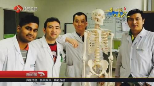 点击进入下一页