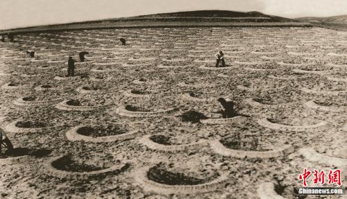 ���η�һ�𳾣�������͵ơ�һ��һ���磬�Ӵ��ε�����������������ع�Ϊ������˳�������ݵľ��ǵ���������ӵ���̬������������ί�������ṩ