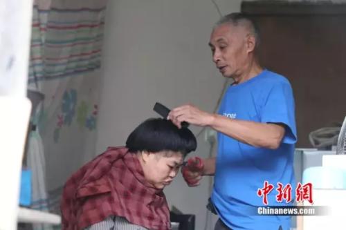 点击进入下一页