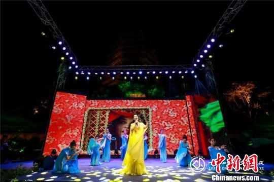 �����ϰ�����֣���շŸ�Ǯ���������������Ļ��Ų�