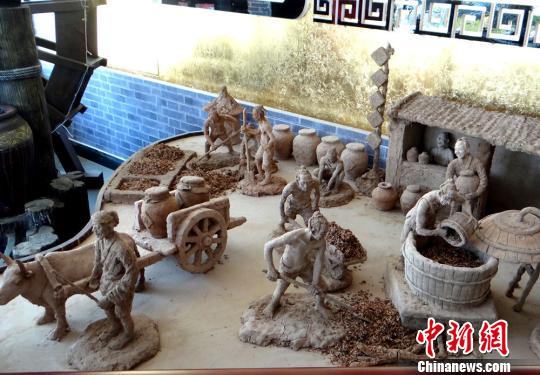 甘肃民间艺人十八年钻研一把黄土泥“塑”乡愁