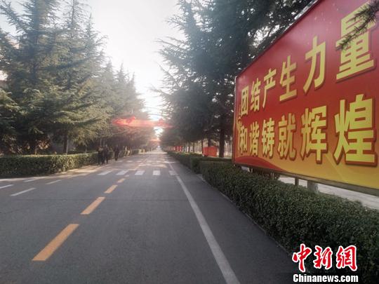 ��弯����ͩׯ�����ڣ��ɾ����� ������ ��