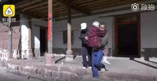 ��һ���������˺ܶ��ˡ���