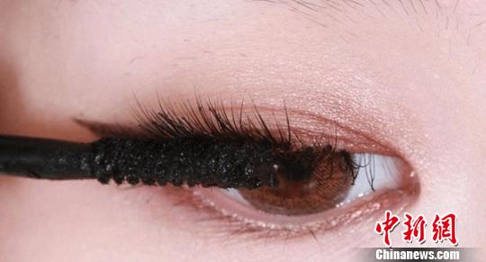 ��ë�ࡰˢ�����۾�ר�ң�����ױ���۲������ؿ���ä