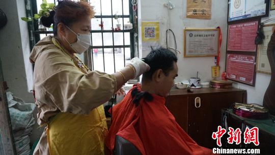 ������Ϊ�˿�������������Ⱥ ��