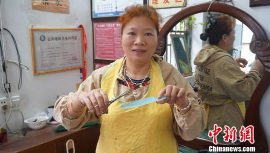 ����5Ԫ�������ϰ������㡣������Ⱥ ��