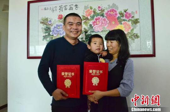 ͼΪ���������������ھ�����С���ӡ���³���� ��