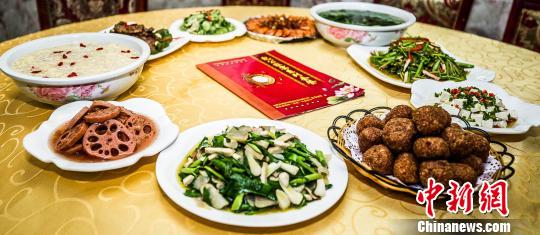 �����ƽ��Ʒ����ס��������硱����ڼ��·�ζ