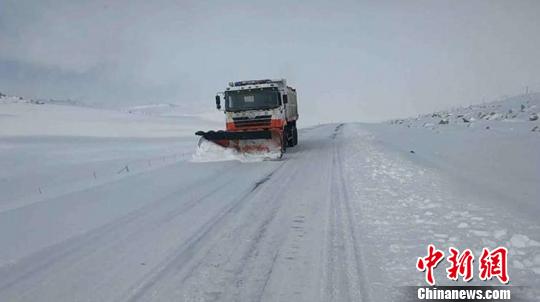 �½�����̨����·�ˡ����������罻ѩȫ�����ϵ�·ͨ��