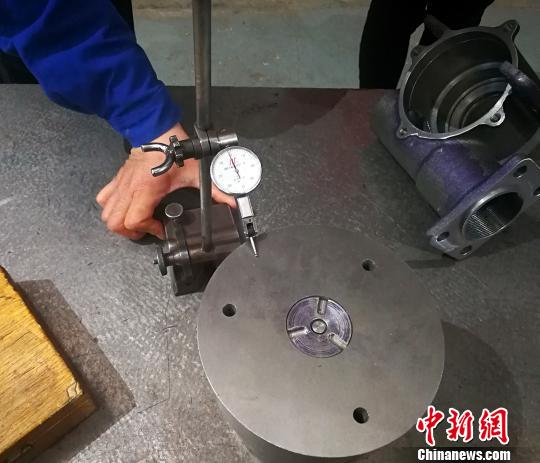 ��־��˵����ܵı�׼���ǿ�һ˫����ɵġ������Ӣ ��