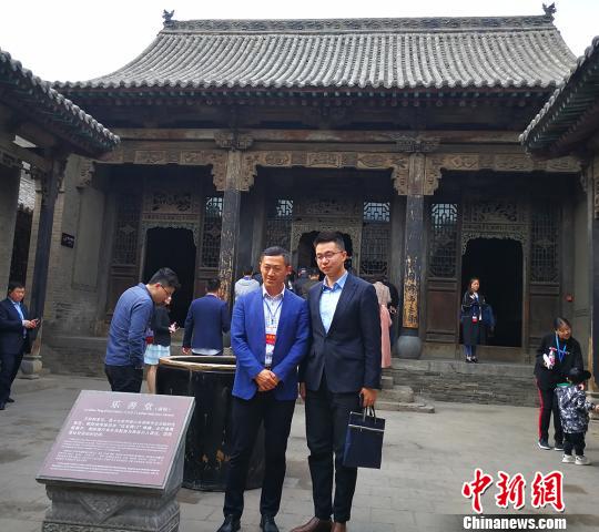 ����Ĵ������᳤�ٷ�(��)�����Ҵ�Ժ��Ӱ�������Ӣ ��