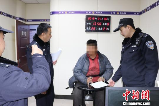 �������������ڽ��վ������顣������ͼ