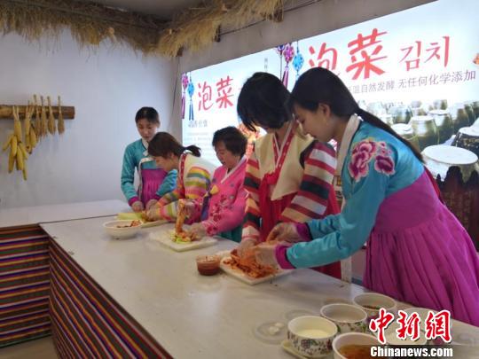 ���й��������һ�塱�������߽���ӭ����