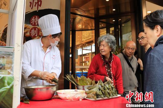 �Ϻ���ͷ����δ����������