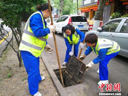 ����÷���ڵ������鸺����̫ԭ����������ݵض�132���ֵ�����������ˮ���ͼ�龮���������񡣡����Ӣ ��