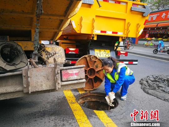 ����һ���ļ���24Сʱ�����������Ӣ ��