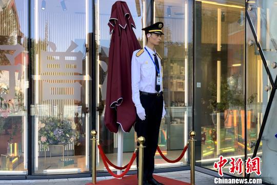 ��90�󡱱�����һվ��������˿�����硰���񡱳�����