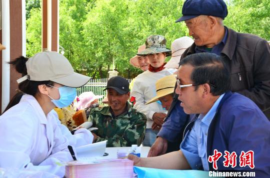 �ຣ������ɽ���ˡ���Ǩ�ǣ���ɽ�´�������¥