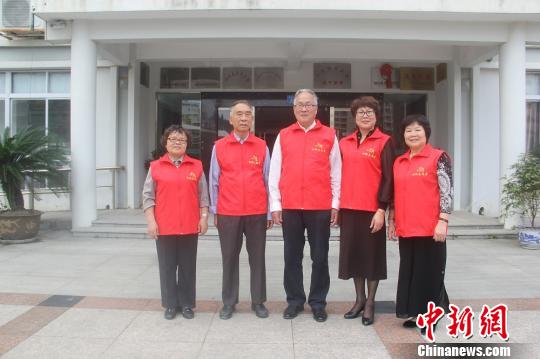 ������(���)������־Ը�ߵĺ�Ӱ���������ж�ͷ��ί��֯����ͼ ��