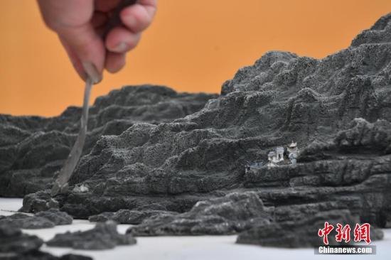 点击进入下一页