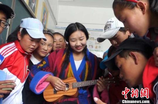 ����ɣ����֧�̶�ԱΪѧ���������(����ͼƬ) ��������ѧԺ�ṩ ��